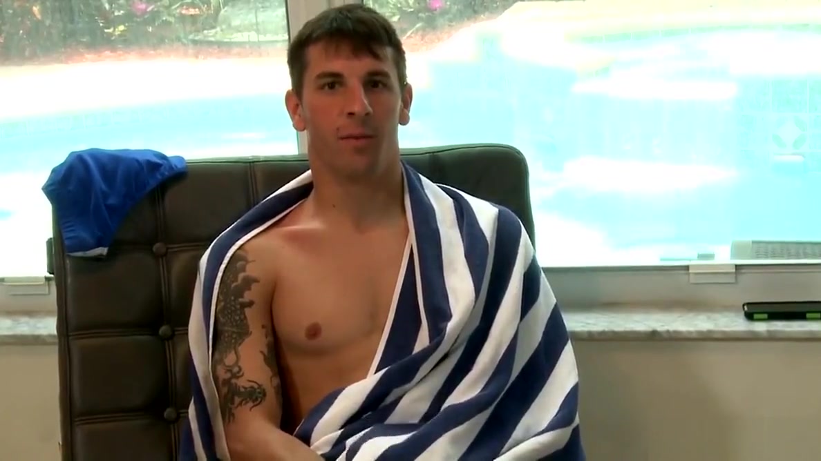 Extra Big Dicks Presenting Hung Scotty Cage