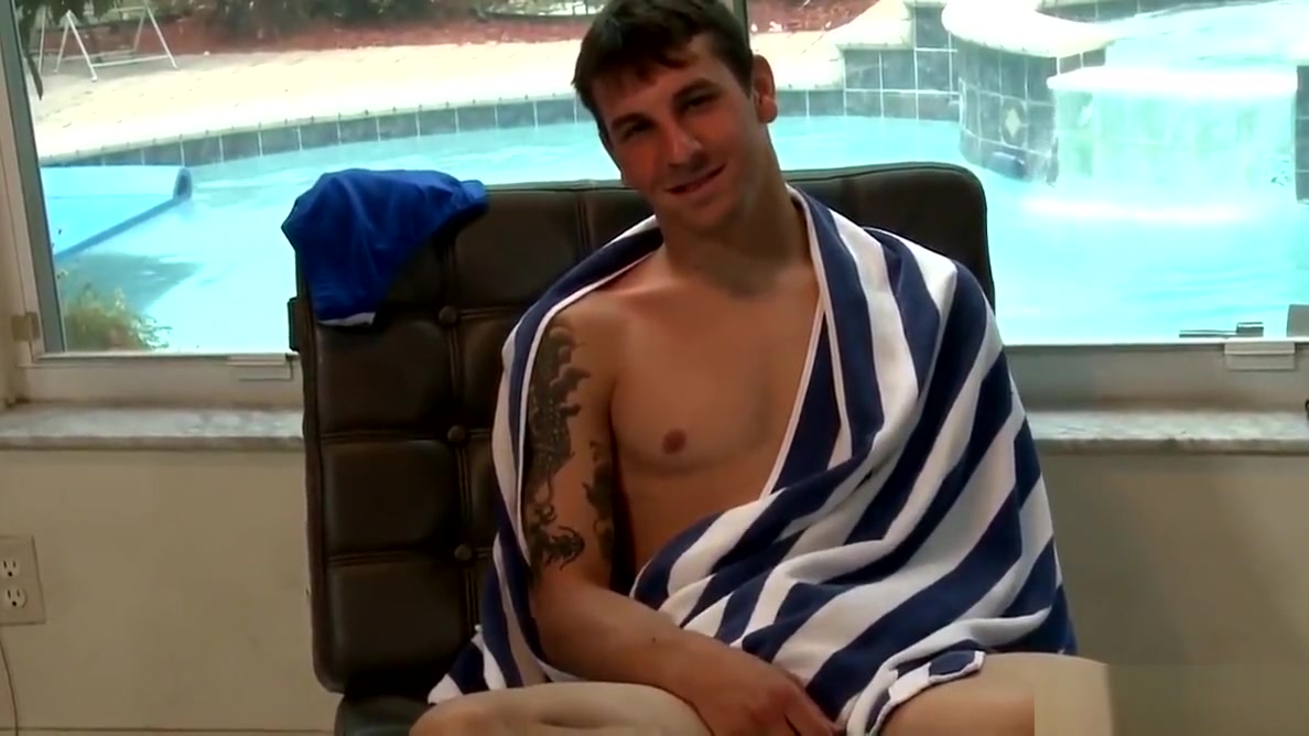 Extra Big Dicks Presenting Hung Scotty Cage