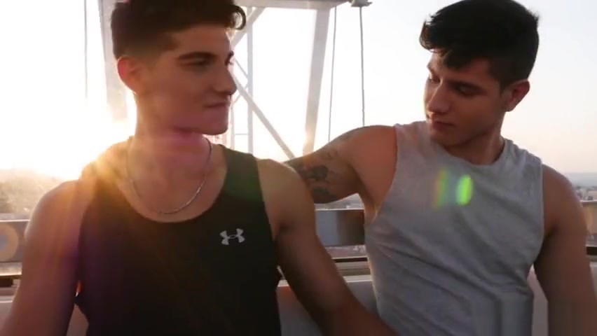 Muscle twinks bareback with massage