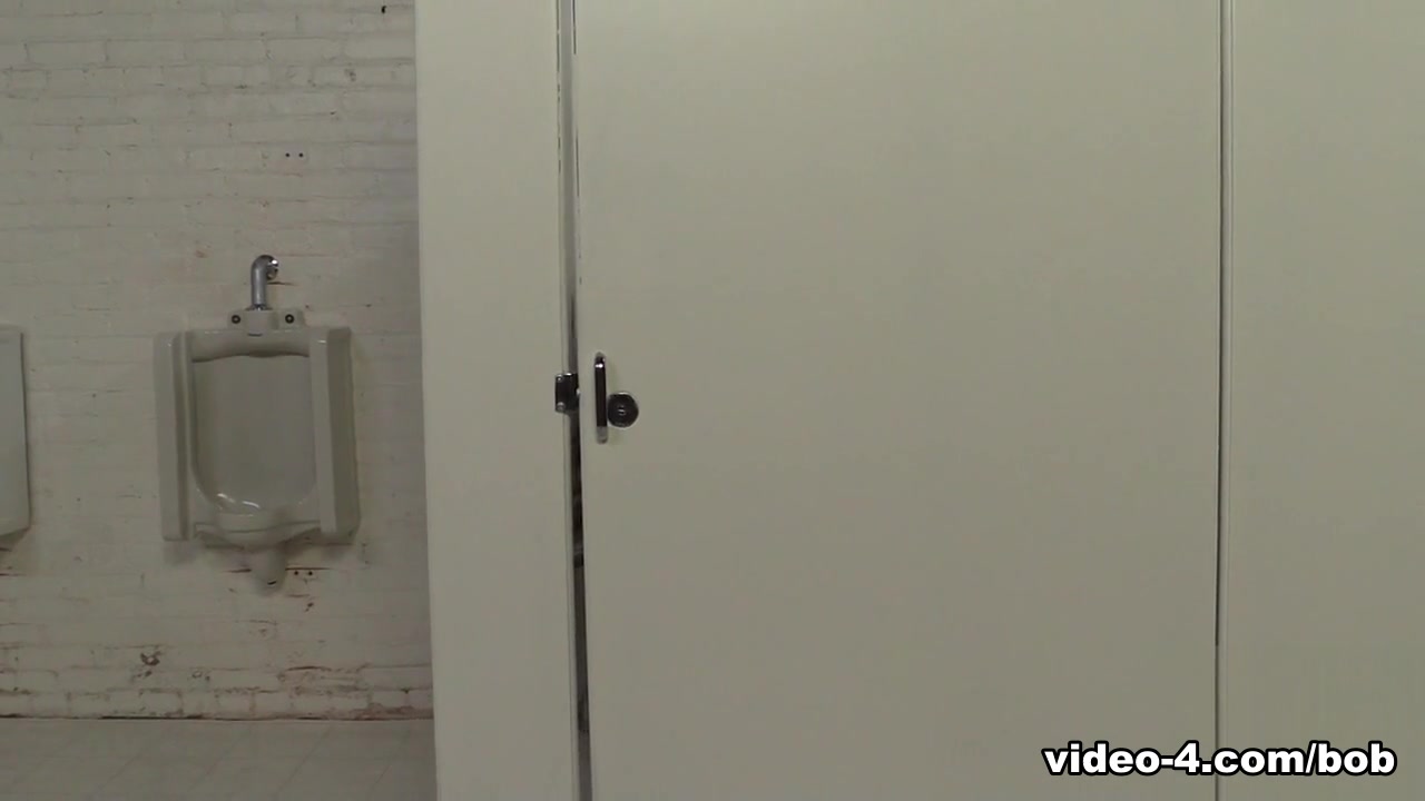 Aiden Parker and Hole Hunter Video - BlacksonBoys