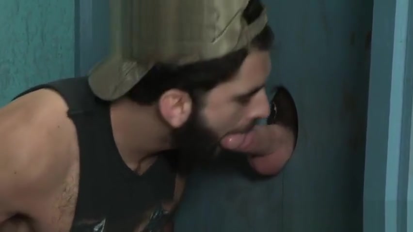 Hunk sucks gloryhole dong