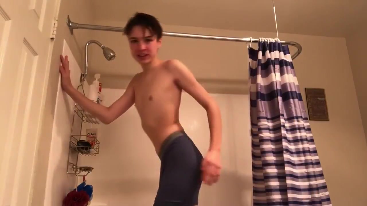 Tyler The Shower Twink