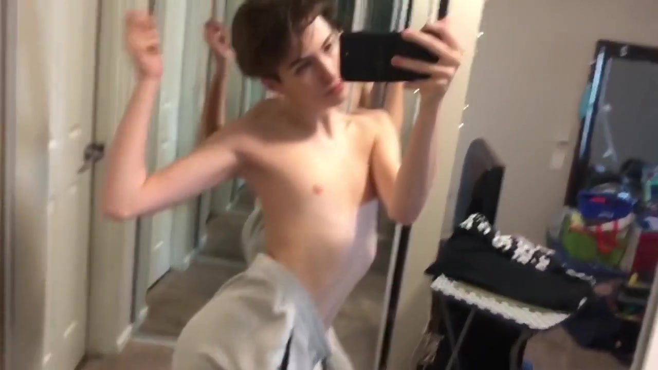 Tyler The Shower Twink