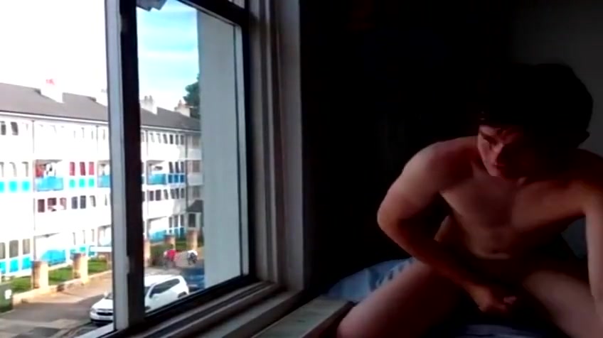 Kinky Window Jerk 105