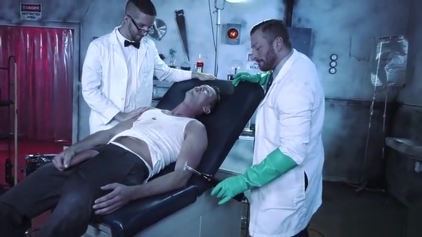 Tattoo jock anal fisting and cumshot