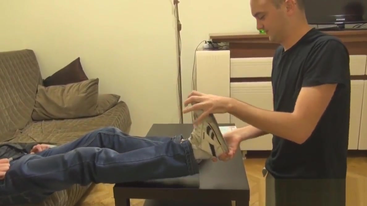 teenagers 18+ feet massaged