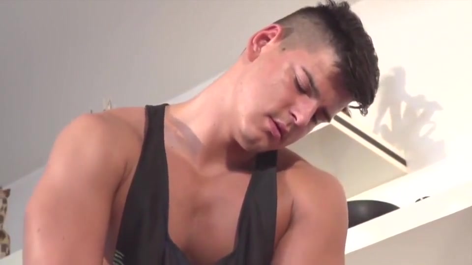 Mike's Massage Boy Get Full Service 1837