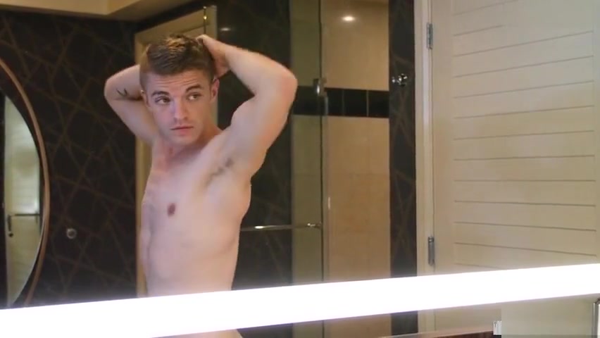 Maxx eyes Tom's sexy body in the shower, drops his cleaning supplies and joins him for a wet, and so