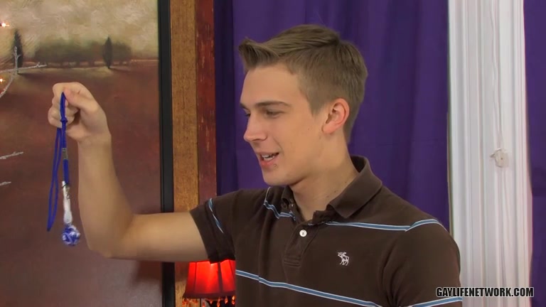 Spunky Twink Seduced - Patrick Kennedy & Levon Meeks