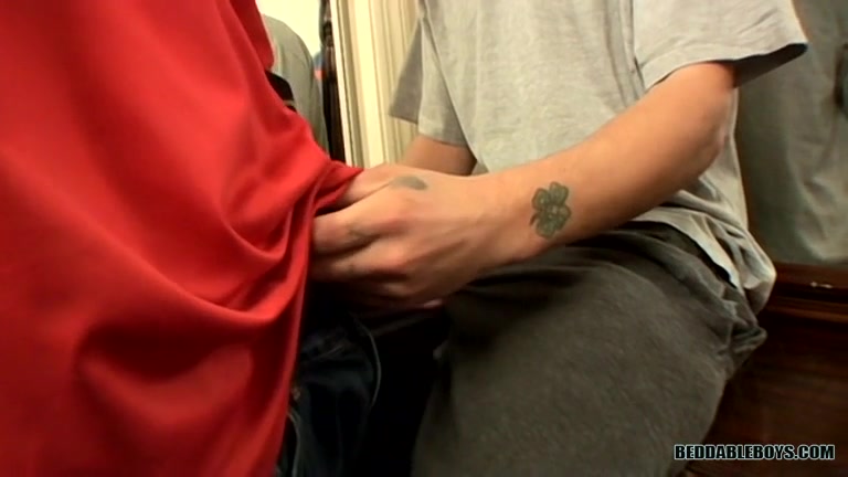 Straight Boy Boomer Likes Dick - Boomer Jacoby & Cain