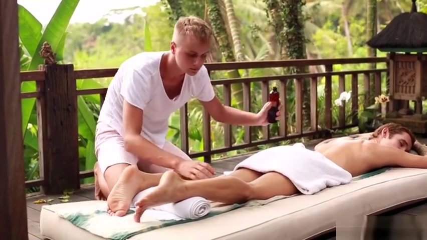 Tattoo twinks footjob with massage
