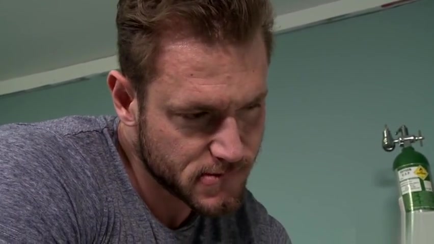 Muscle doctor anal sex with cumshot