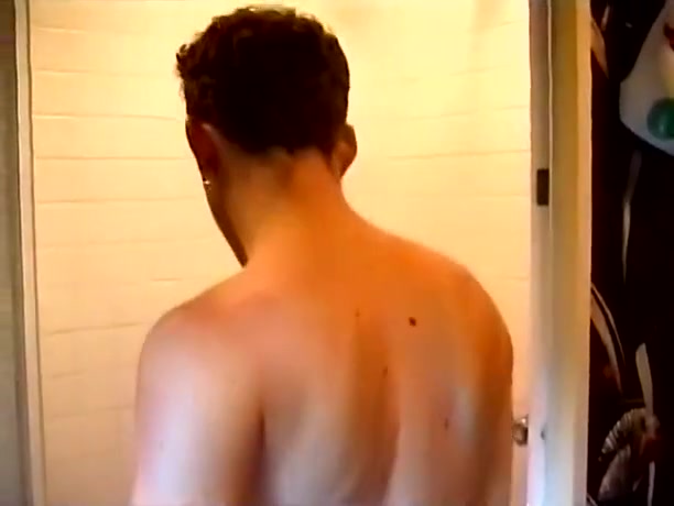 Fucking Twinks After Shower 480p