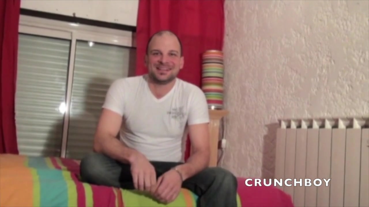Young bear fucked by latino twink for casting porn - CrunchBoy