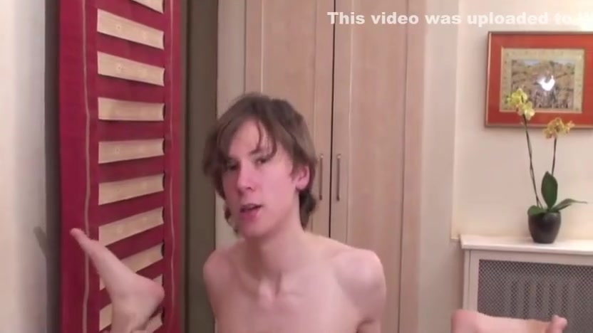 Kinky And Cummy