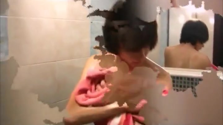 Horny Boy - Shower & Bed Wank & Cum