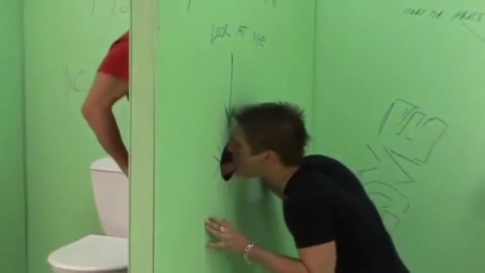 Gloryhole Toilet Bareback Sex