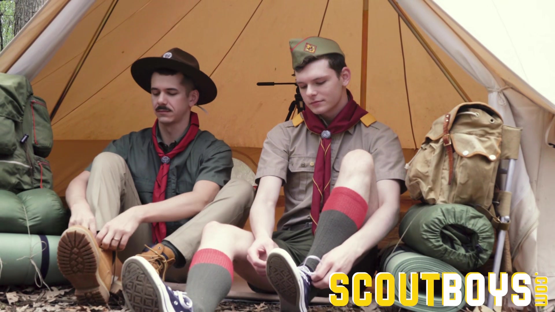 ScoutBoy gets hot load on chest and stomach from Scoutmaster