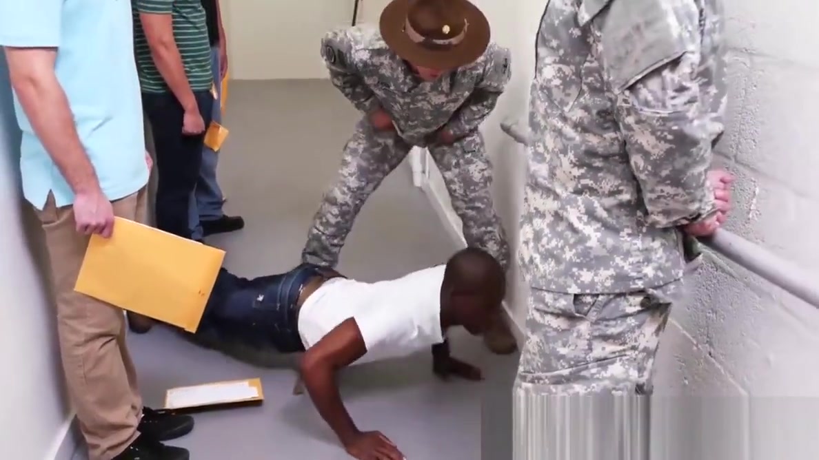Army hunks get naughty after hard ass training with sergeant