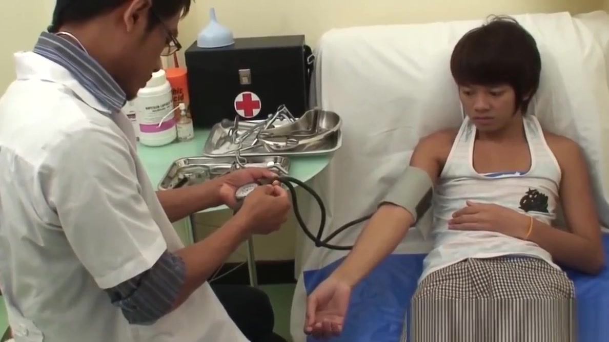 Kinky Asian Dr Oliver Barebacks Paul