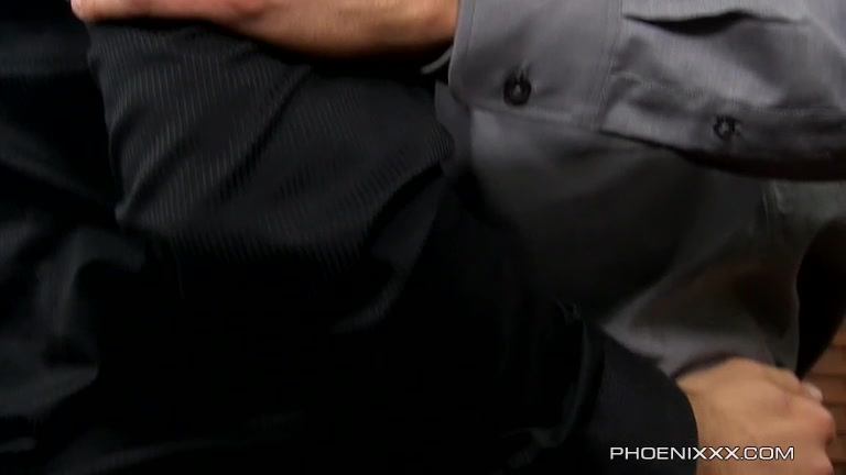 Duncan Gets Fucked In The Office - Duncan Black And Jason Sparks
