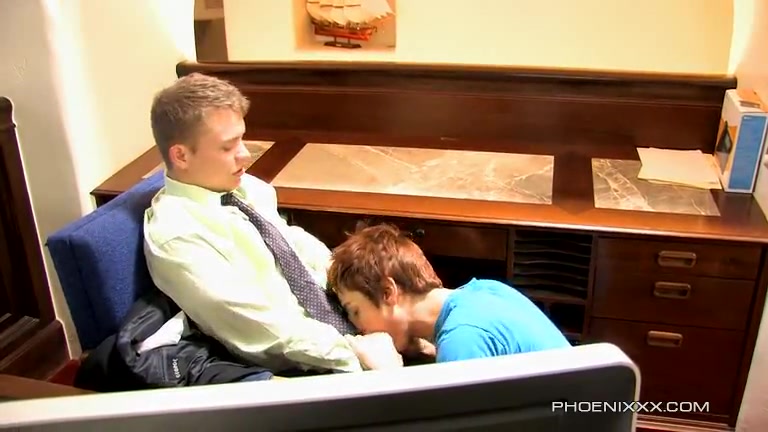 Nathan Applies for a Job with His Ass - Nathan Stratus & Micah Andrews