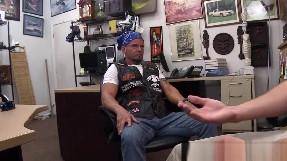 Pawning straight biker assfucked in office