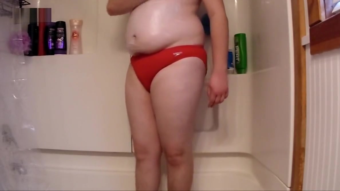 Chub showers in speedo again