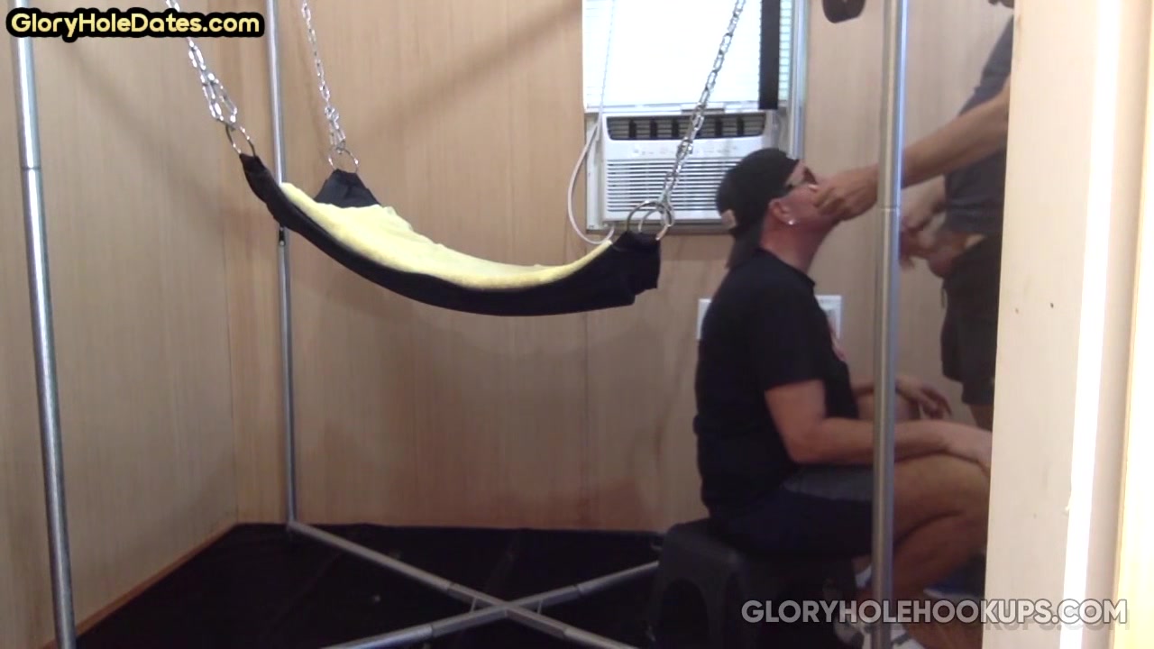 Moustache gray DILF sucking off amateurs hard shaft