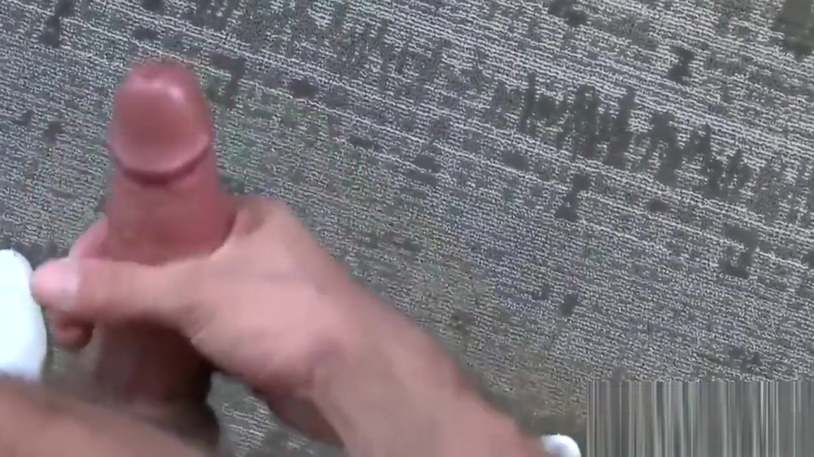 Sexy army dude Craig Cameron wanking his fat stiff pole