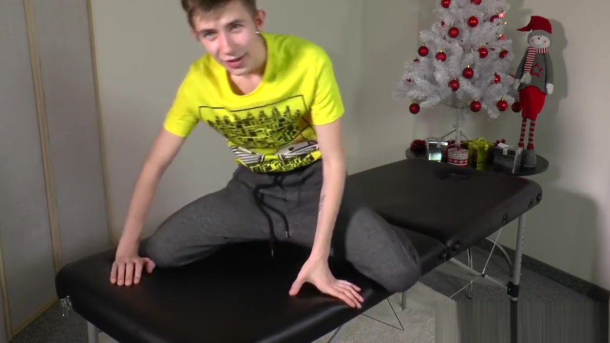 Straight Boy - Handjob Casting