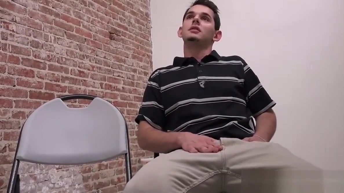 Mike Ryder Goes Black At A Glory Hole