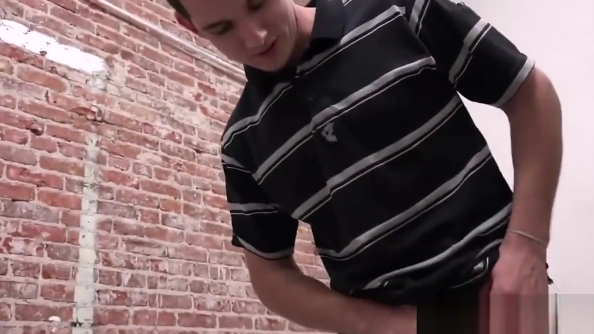Mike Ryder Goes Black At A Glory Hole