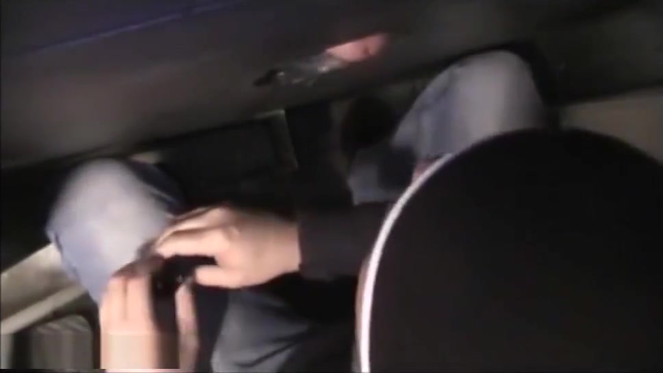 Blue Collar Married Dude Visits Gloryhole