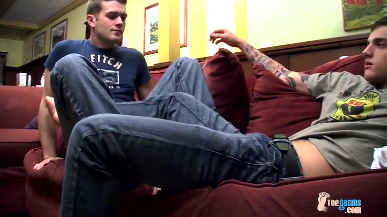 A Well Rewarded Foot Wank - Bryce Corbin And Chris Porter