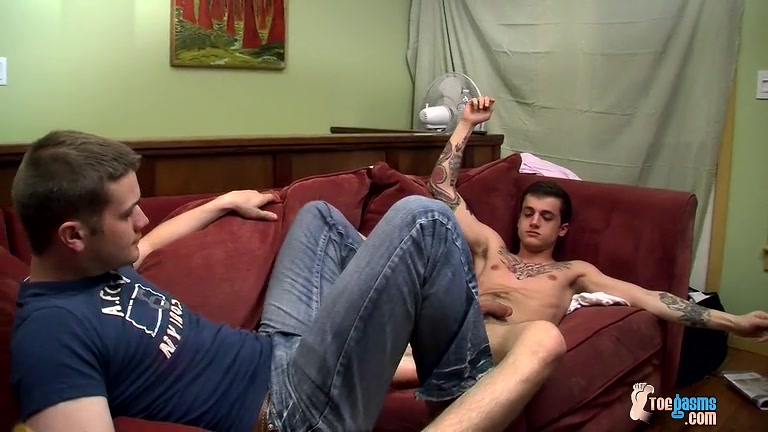 A Well Rewarded Foot Wank - Bryce Corbin And Chris Porter