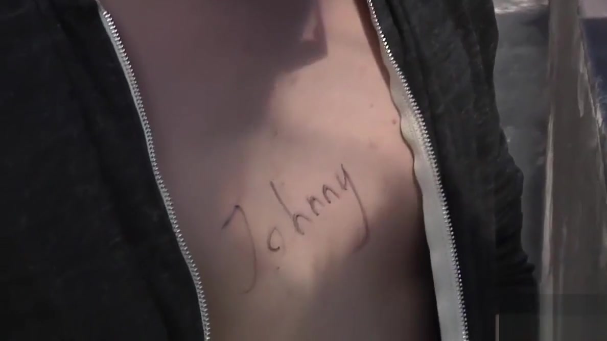 Johnny rapidly takes two cocks from Will Braun and Jason