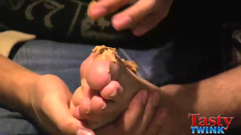 Jiffy-Toes - Tristan