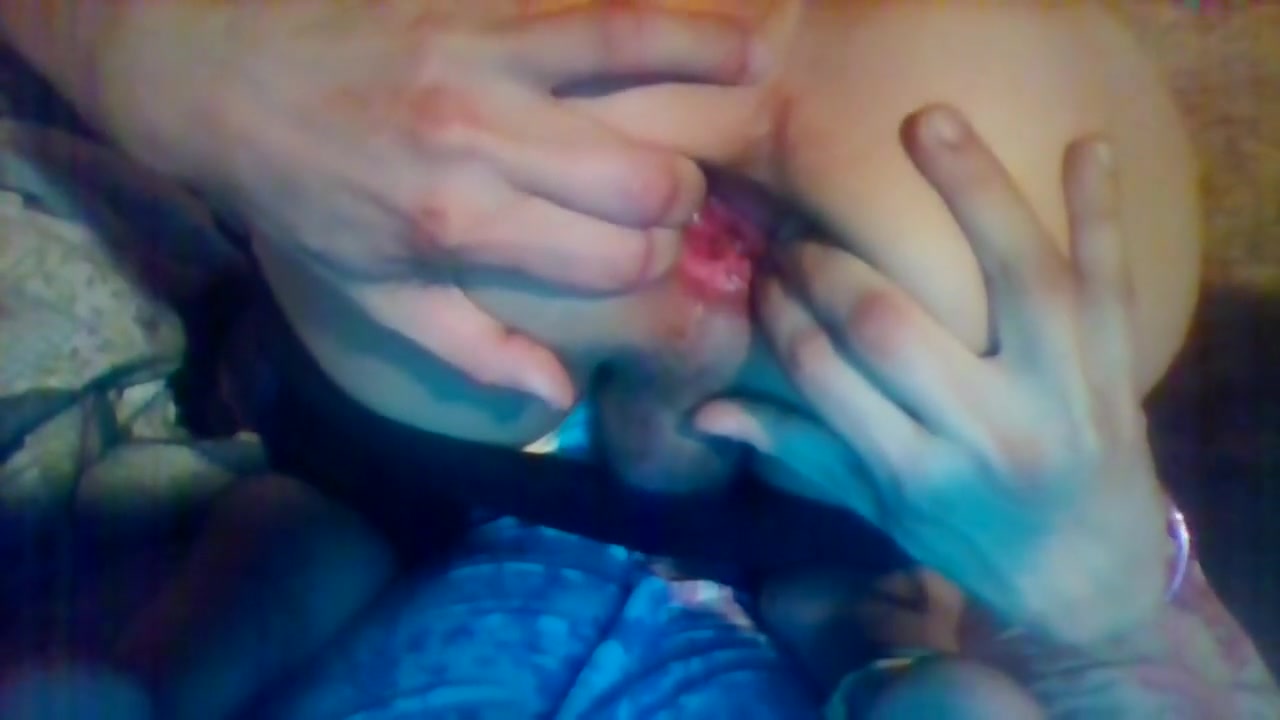 huge plug and fisting