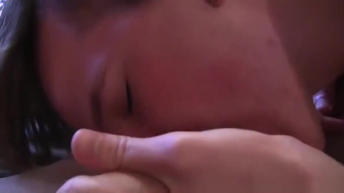 Casey O Connel sucks Sean Taylors big prick in POV
