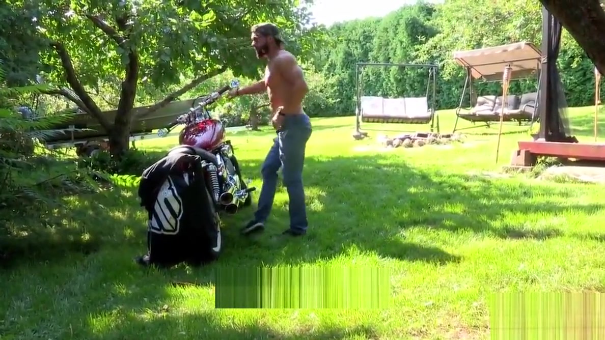Maskurbate Hunky Biker Jerks Dick Outside
