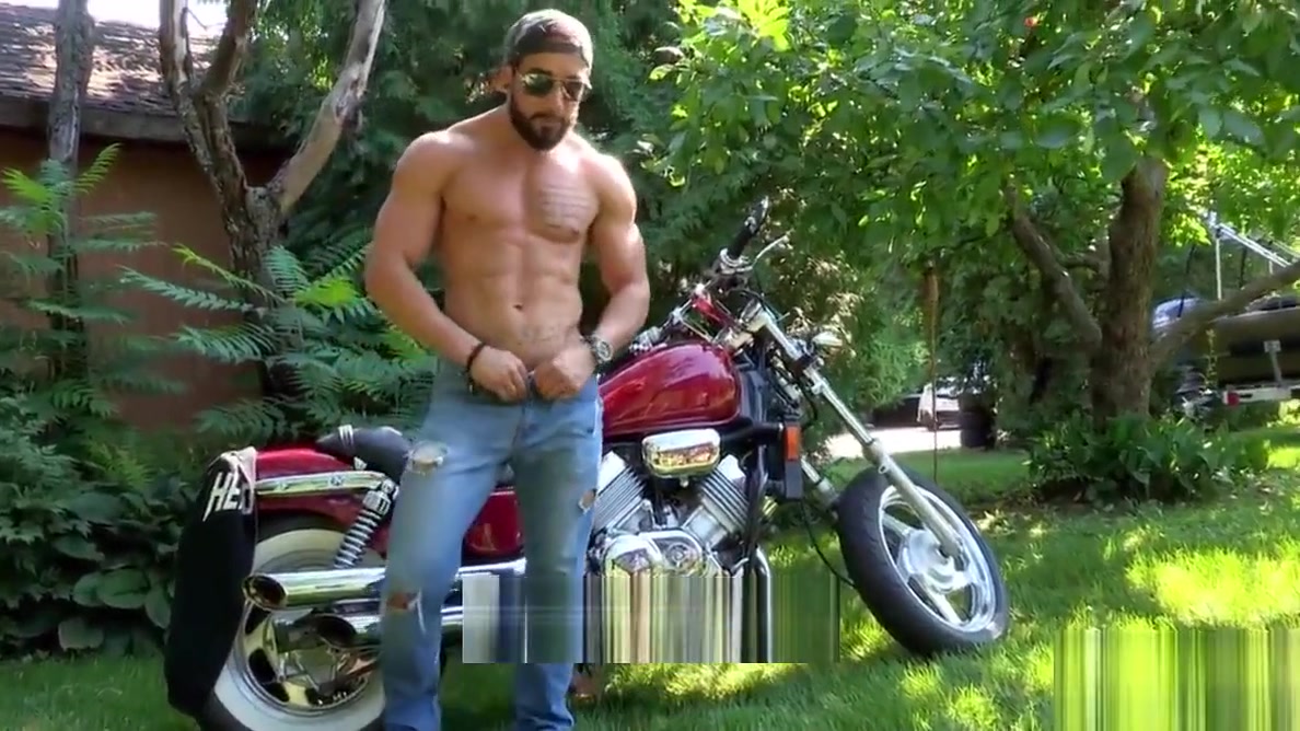 Maskurbate Hunky Biker Jerks Dick Outside