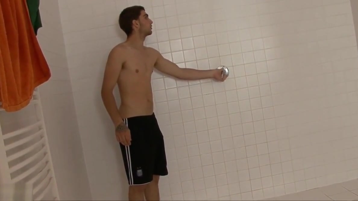 Gay Solo Shower Masturbation