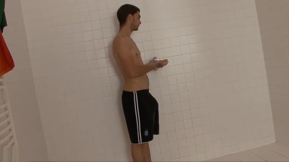 Gay Solo Shower Masturbation