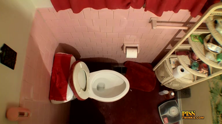 A Room Of Pissing Dicks - Jake Reid, Leo Mcarthur
