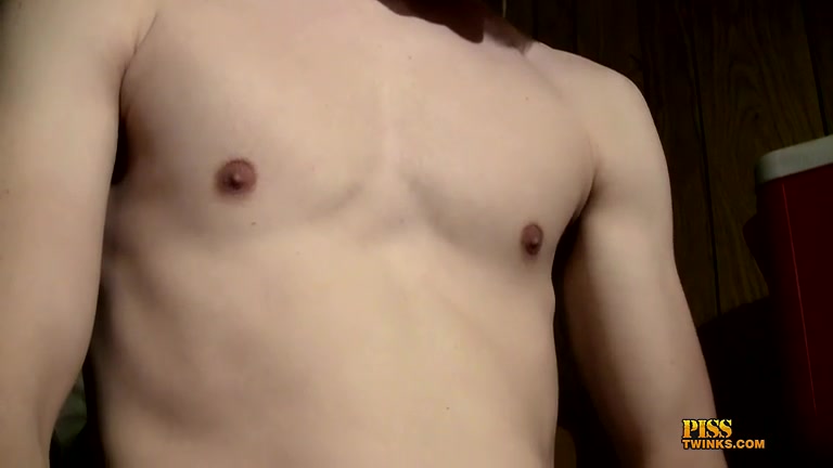 Pissing And Cumming In The Garage - Cooper Reeves
