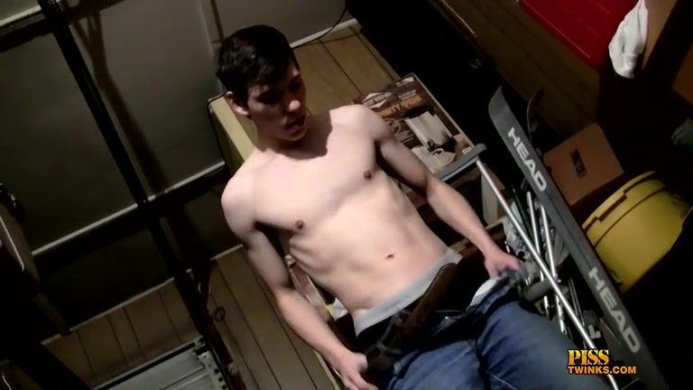 Pissing And Cumming In The Garage - Cooper Reeves