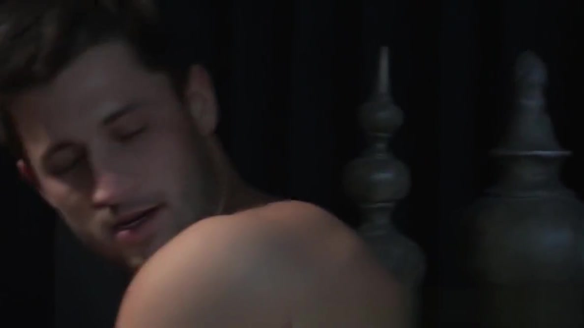 FalconStudios Eating that Gorgeous Hole