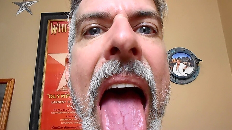 Nuts In His Mouth - Step daddy GIANT 11 - Richard Lennox