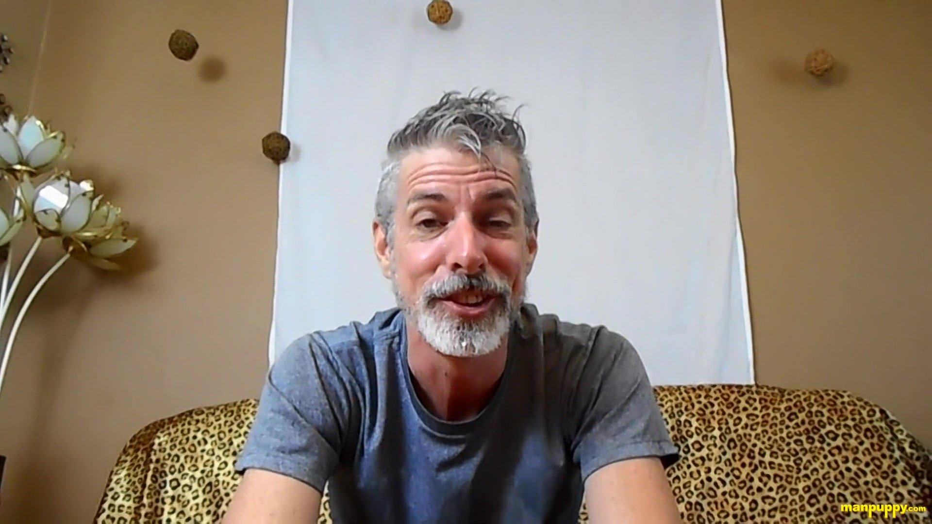 Humiliated By Giant Step daddy - Richard Lennox